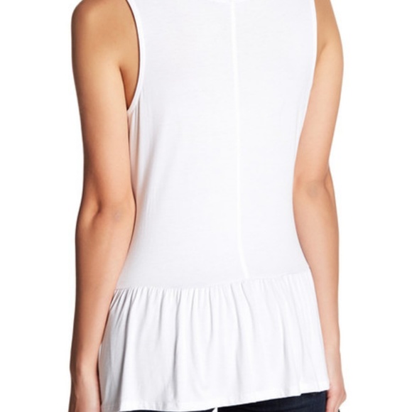 Harlowe & Graham Scoop Neck White Peplum Tank - Picture 2 of 4